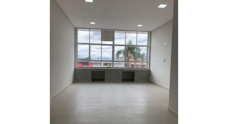 GUARAPUAVA - SALA 4 - EXCELENTE LOCALIZAÇÃO